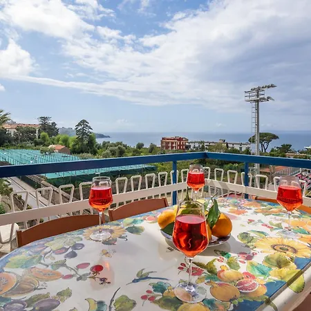 Residenza Le Sirene Center Lägenhet Sorrento