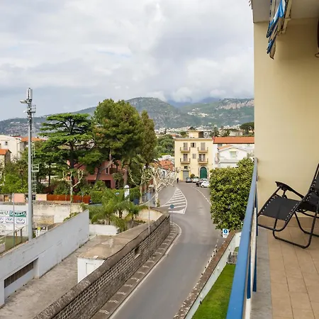 Residenza Le Sirene Center Apartment Sorrento