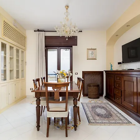 Apartament Residenza Le Sirene Center