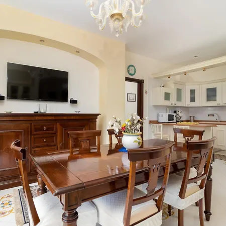 Apartament Residenza Le Sirene Center *